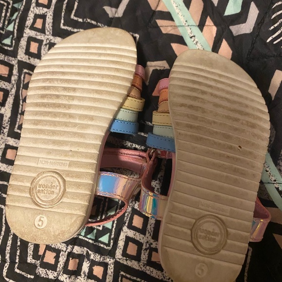 Toddler Sandler size 5 - Picture 2 of 2